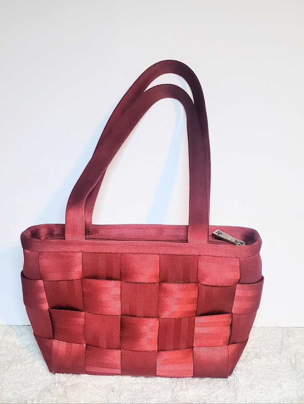 Harveys Seatbelt Burgundy / Red Woven Bag